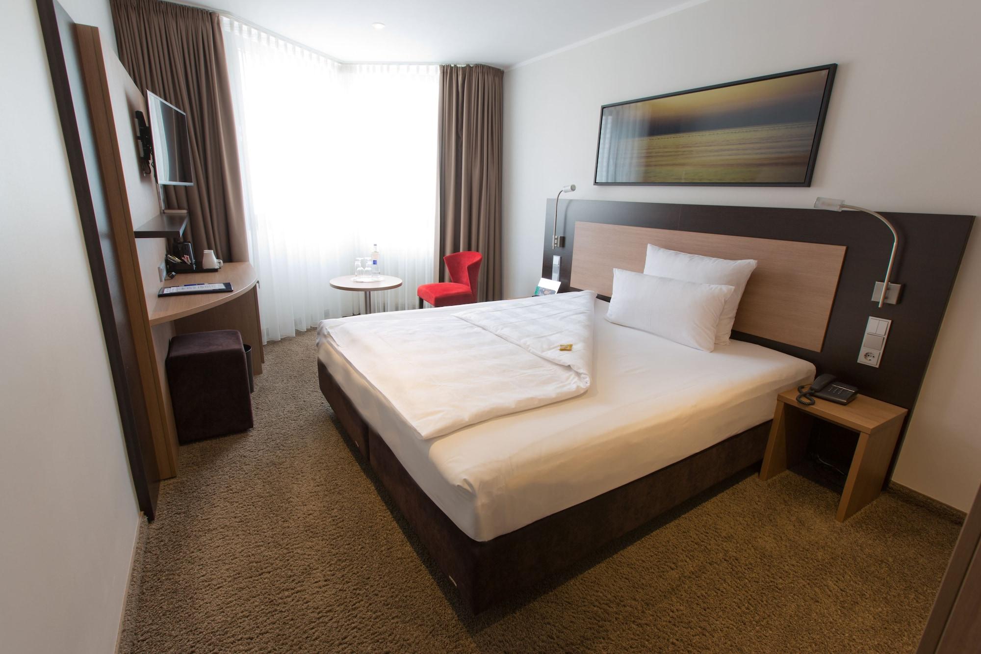 Astor Und 4*